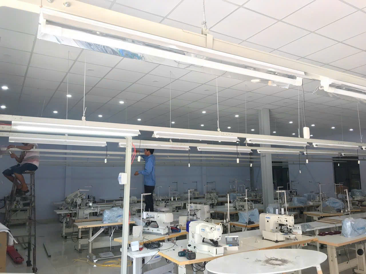 Thi Công Điện Xưởng May