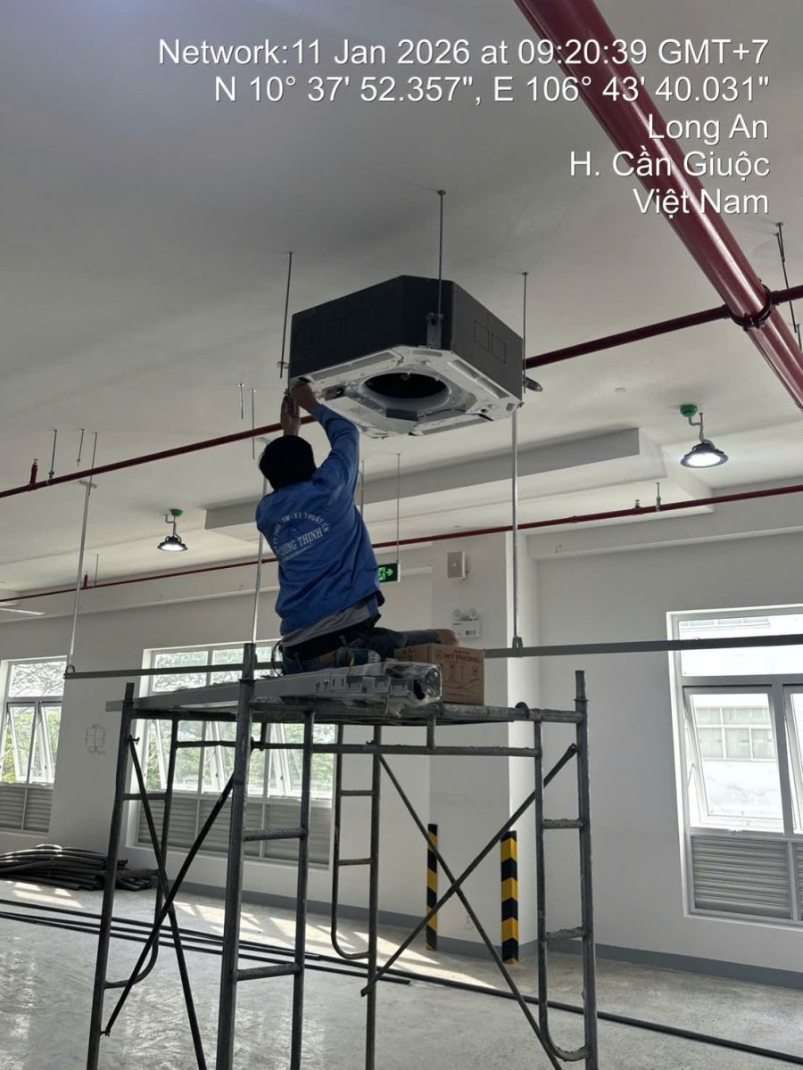 Thi Công Điện Xưởng May Uy Tín: Kinh Nghiệm & Tiêu Chí Chọn Đơn Vị