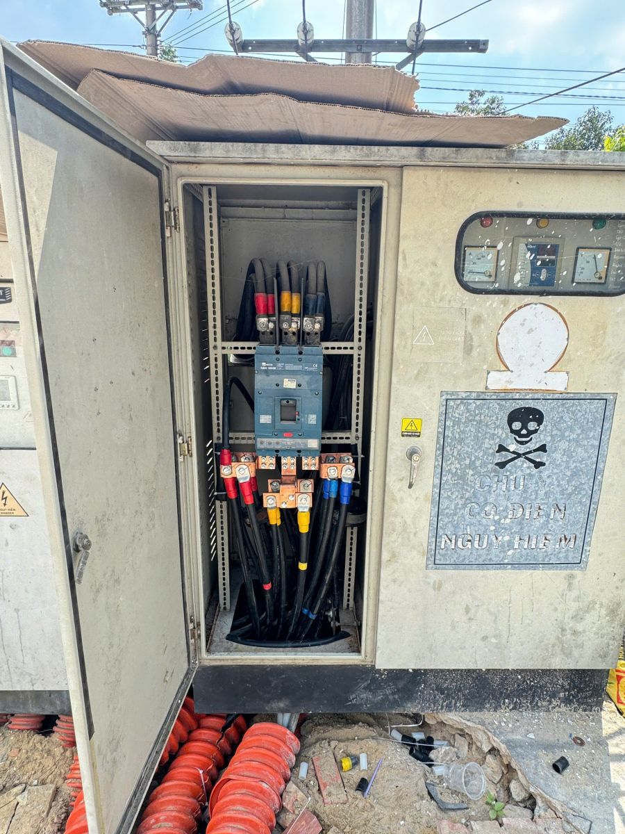 Thi Công Điện Nhà Xưởng Chuyên Nghiệp: Giải Pháp Toàn Diện Cường Thịnh